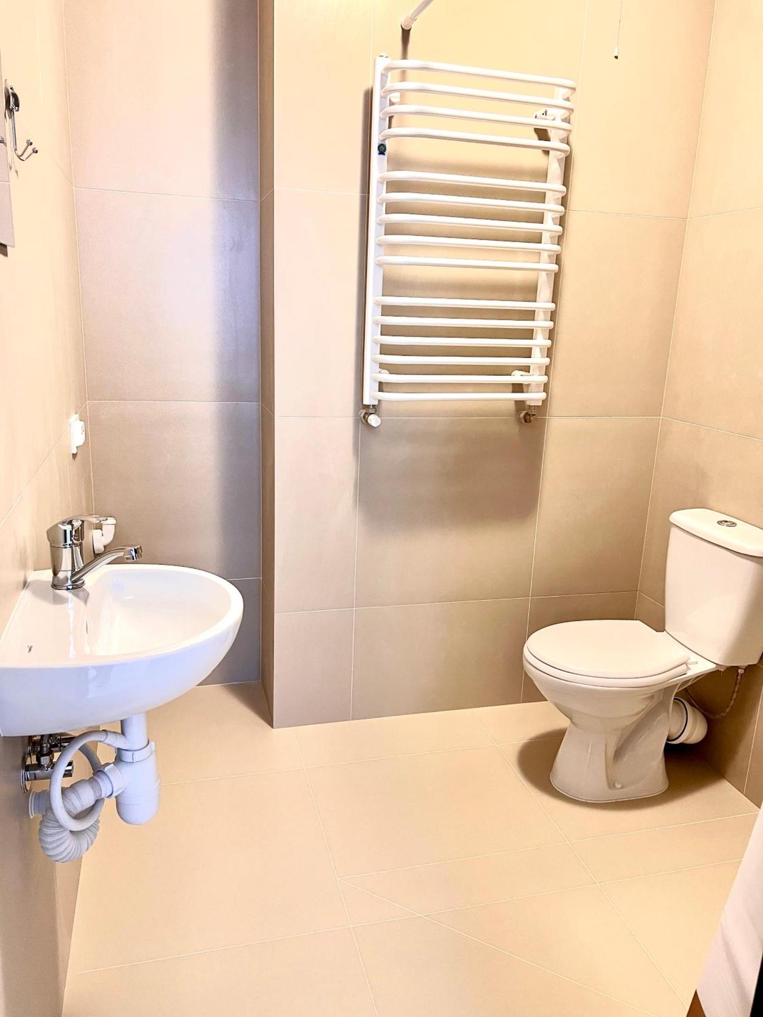 Osapart Hotel In A Complex Semycvit 4 Lviv Dış mekan fotoğraf